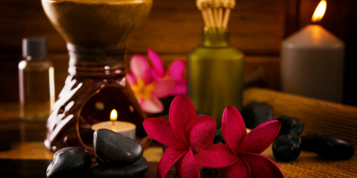 atmosfera_podczas_masazu_tantrycznego